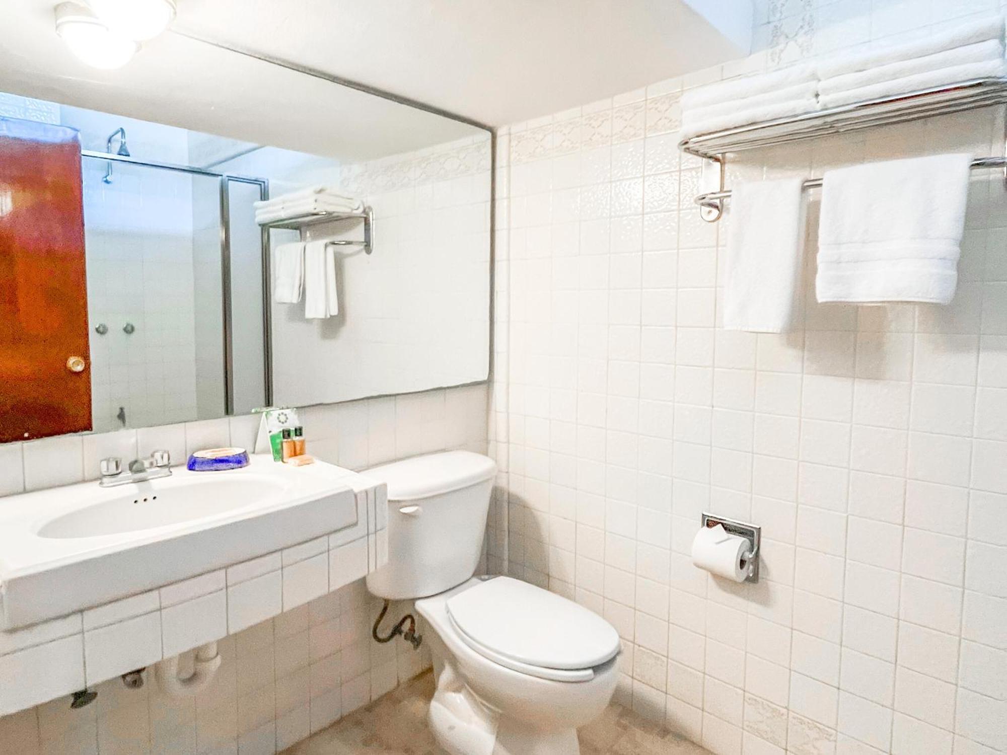 Suites Colonial 코수멜 외부 사진